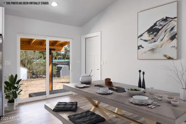 $436,500 | 1982 Christmas Pine Road, Overgaard, AZ 85933