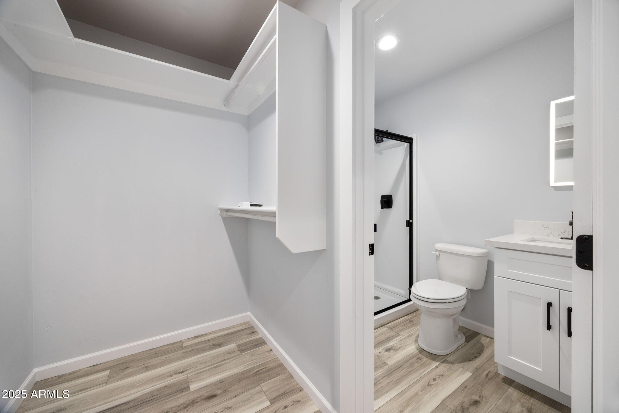 1982 Christmas Pine Road Overgaard, AZ 85933 - Photo 18 of 34 a bathroom with a toilet and a shower