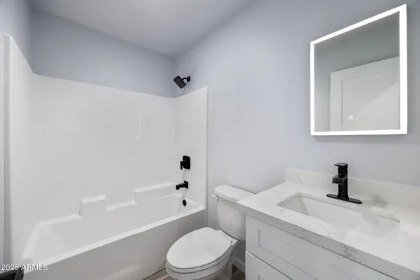 $436,500 | 1982 Christmas Pine Road, Overgaard, AZ 85933