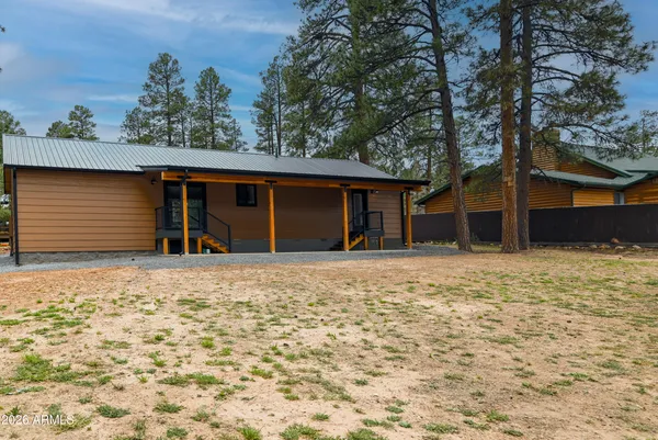 $436,500 | 1982 Christmas Pine Road, Overgaard, AZ 85933