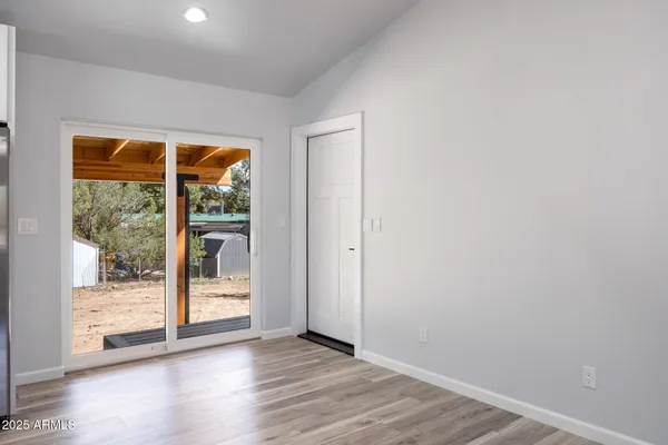 $436,500 | 1982 Christmas Pine Road, Overgaard, AZ 85933