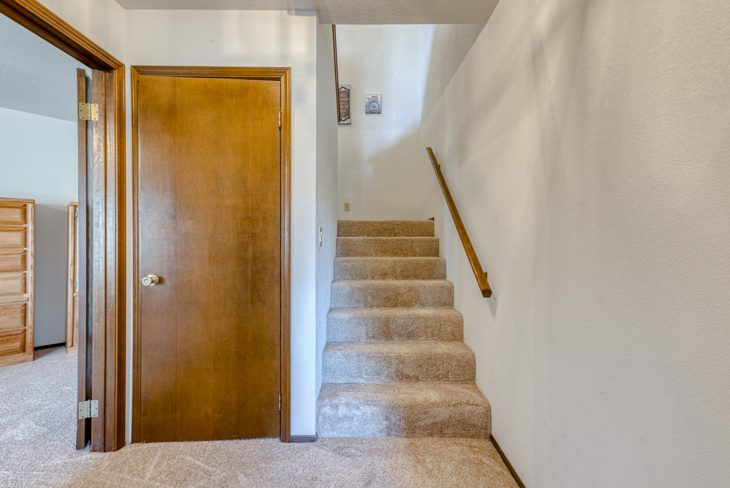 210 Ridgetop Drive Redding, CA 96003 - Photo 17 of 21 _DSC5852