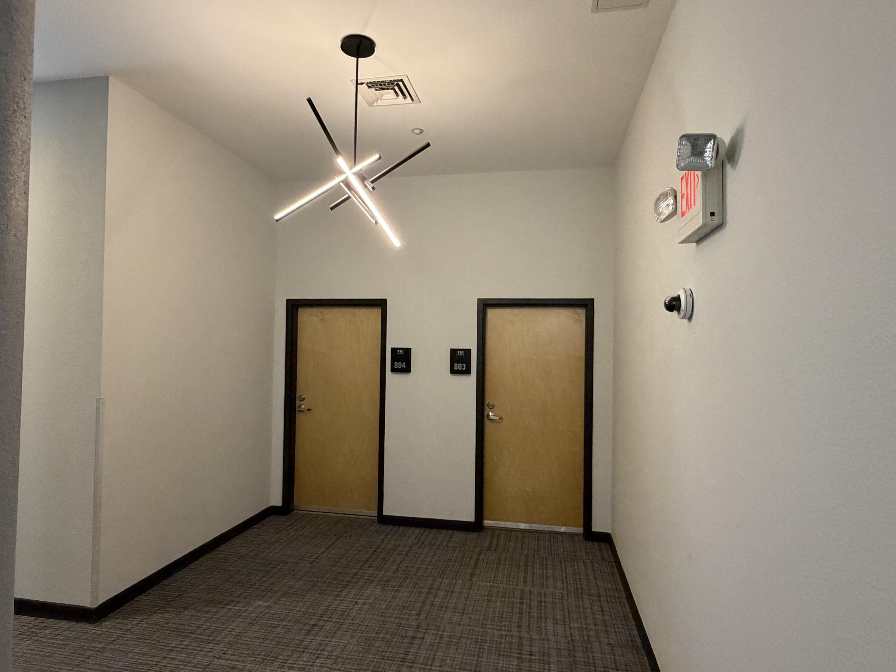 320 East Buffalo Street, Unit 803 Milwaukee, WI 53202 - Photo 27 of 31 Condo entrance from hallway
