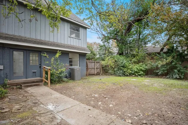 $2,750 | 7626 Dentcrest Drive, Unit 7628, Dallas, TX 75254