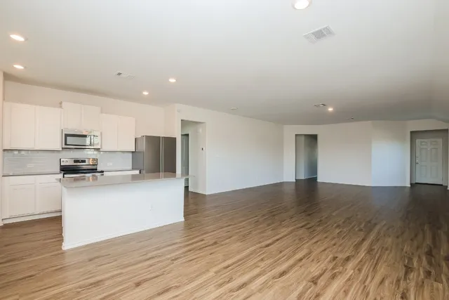 $1,900 | 110 Sophora Drive, Hutto, TX 78634