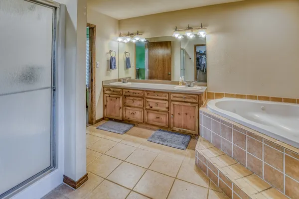 $749,000 | 515 East Sh 543 Loop, West Point, TX 78963