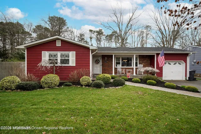 $660,000 | 516 Driscol Drive, Brick, NJ 08724