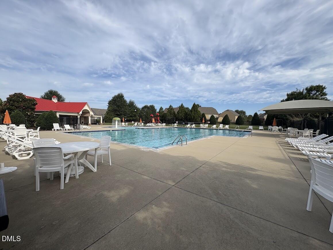 15 Crest Circle Garner, NC 27529 - Photo 34 of 41