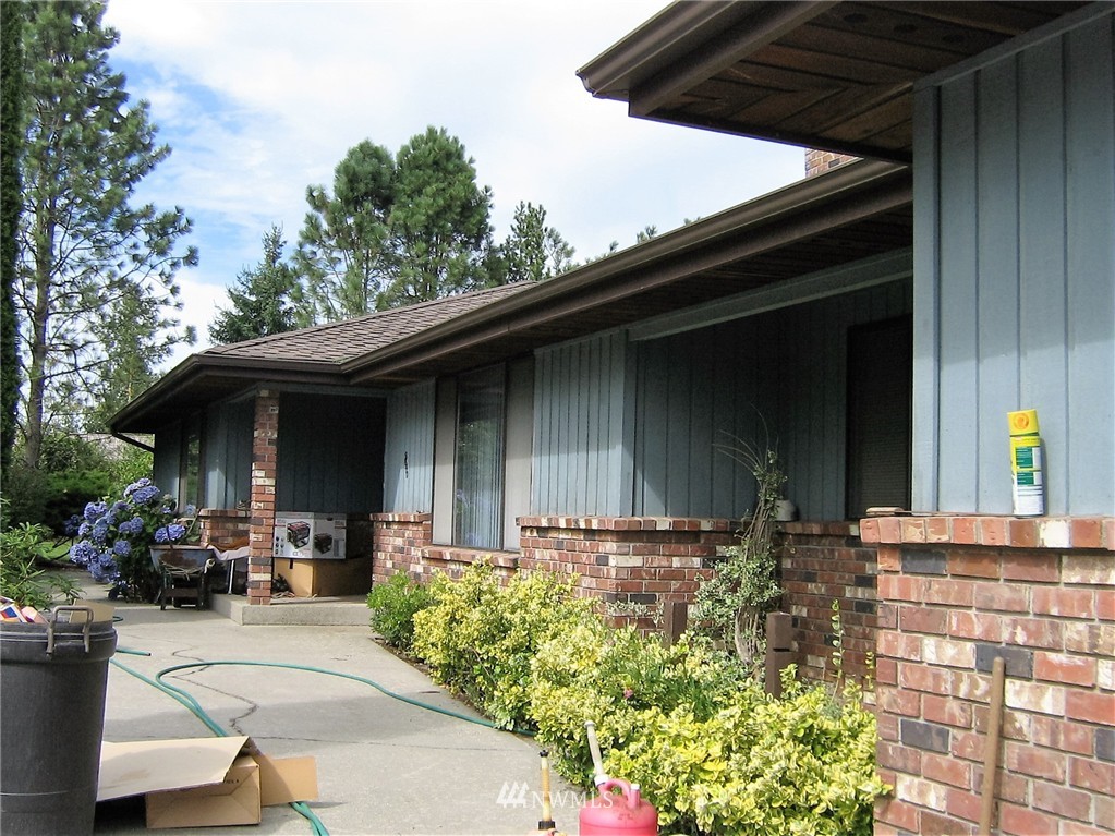 9640 Delta Line Road Blaine, WA 98230 - Photo 5 of 20