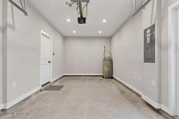 $2,250 | 20 Sabal Court, Palm Coast, FL 32164