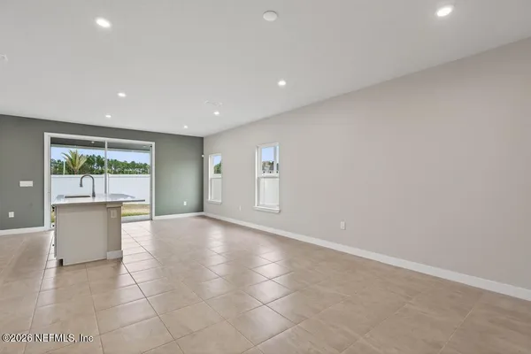 $2,250 | 20 Sabal Court, Palm Coast, FL 32164