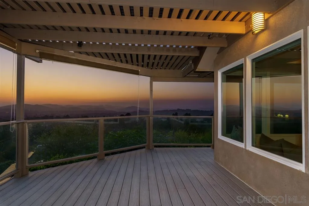 13606 Acorn Patch Lane Poway, CA 92064 - Photo 8 of 25