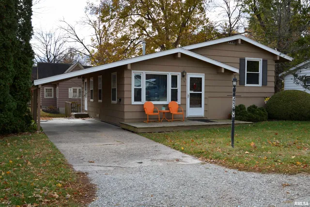 $105,900 | 439 East Yeiser Street, Macomb, IL 61455