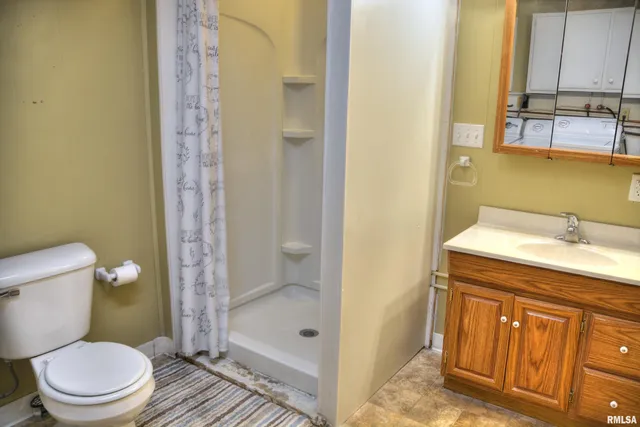 $105,900 | 439 East Yeiser Street, Macomb, IL 61455