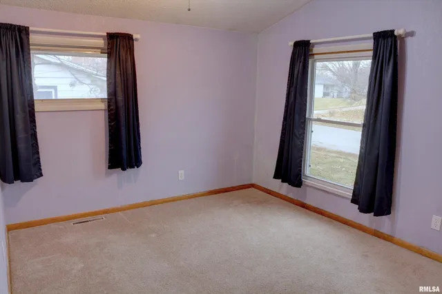 $105,900 | 439 East Yeiser Street, Macomb, IL 61455