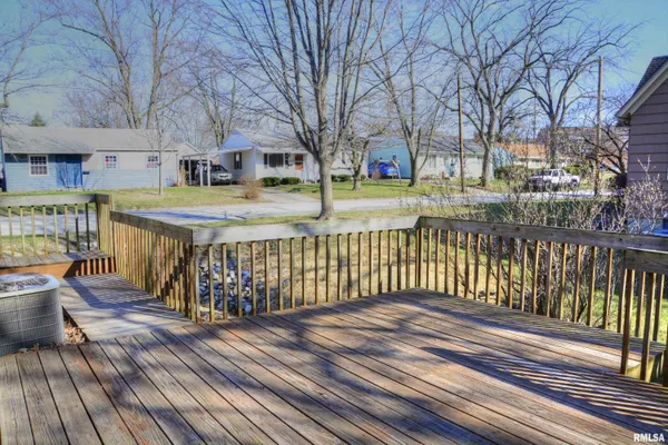 $98,700 | 439 East Yeiser Street, Macomb, IL 61455