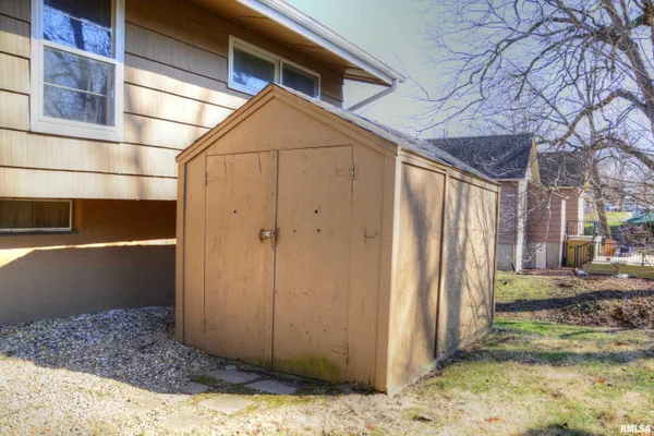 $98,700 | 439 East Yeiser Street, Macomb, IL 61455