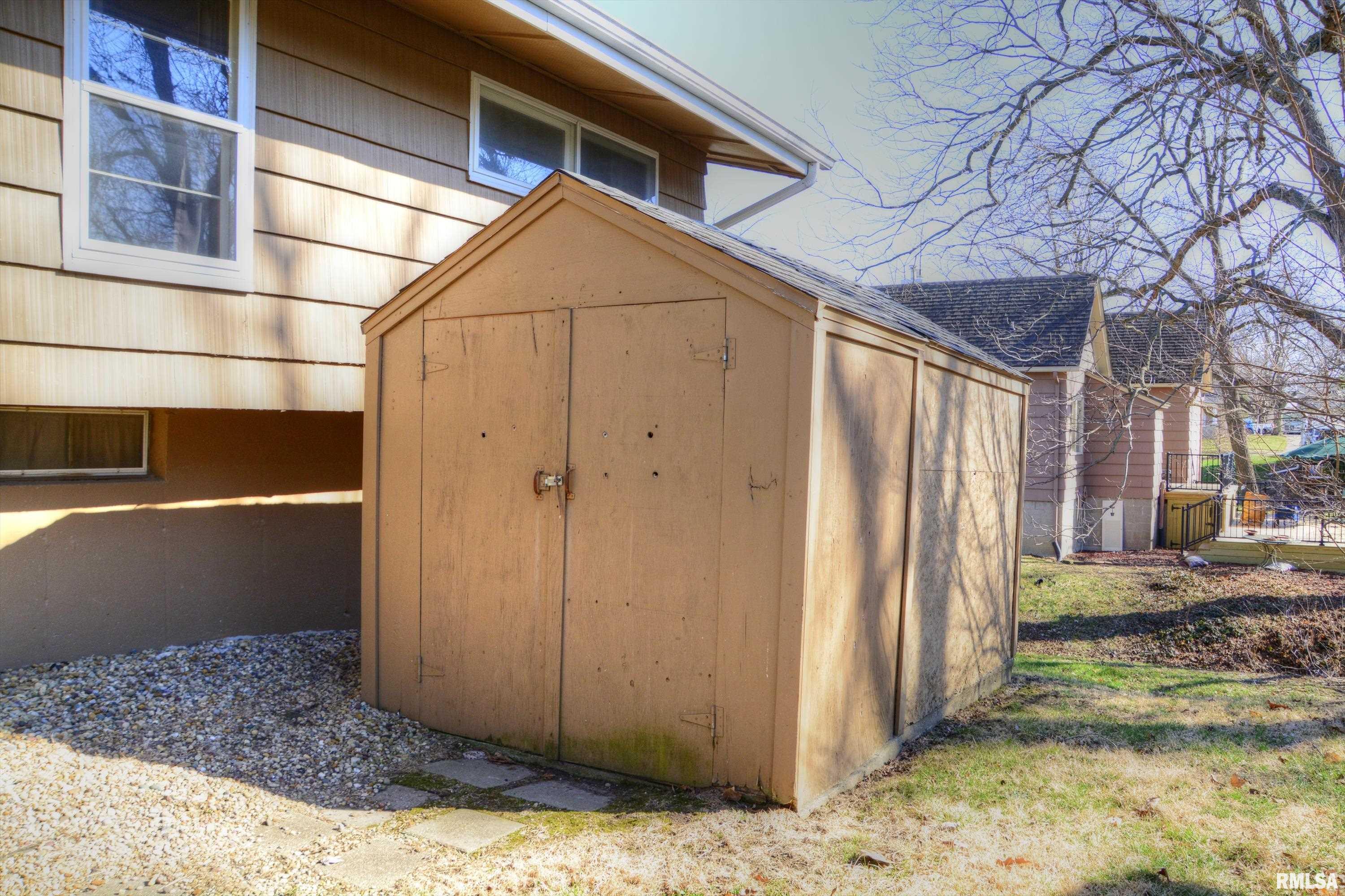 439 East Yeiser Street Macomb, IL 61455 - Photo 20 of 20