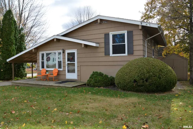 $105,900 | 439 East Yeiser Street, Macomb, IL 61455