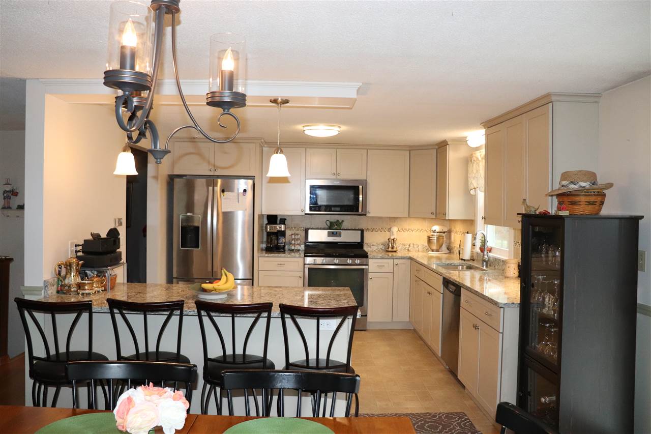 508 Salmon Falls Road Rochester, NH 03868 - Photo 3 of 26