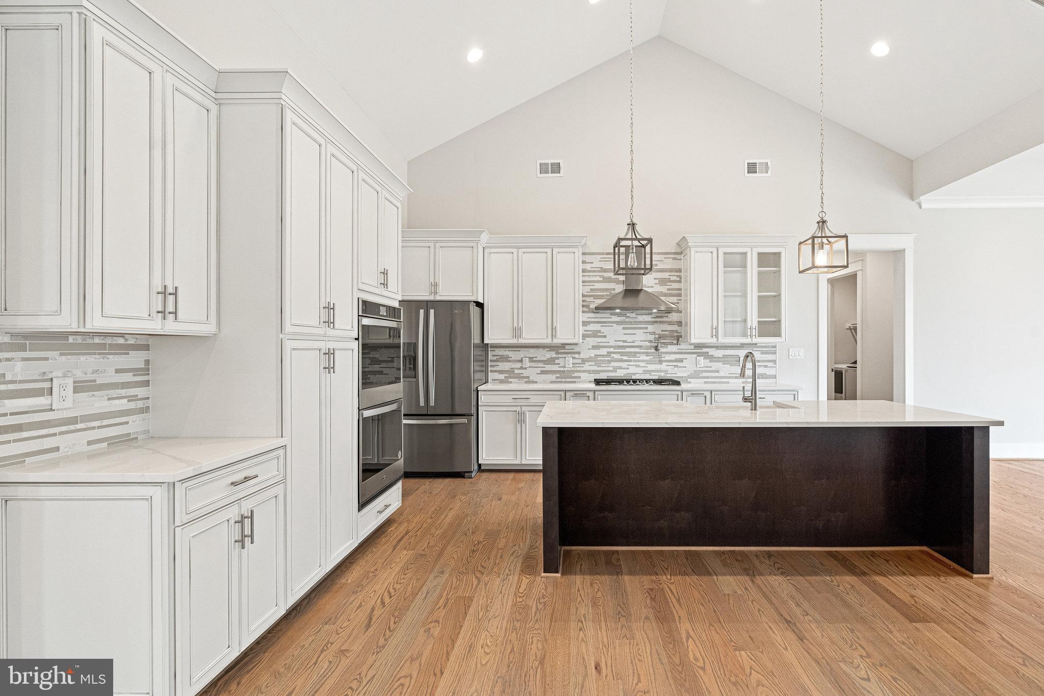 14801 Compton Road Centreville, VA 20121 - Photo 17 of 70 Breakfast Island