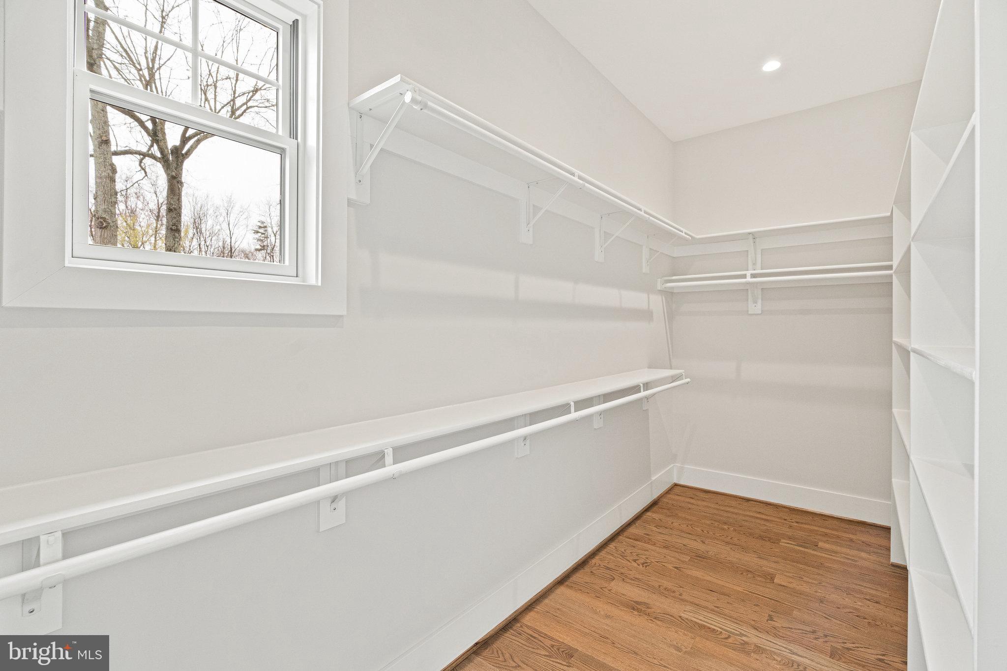 14801 Compton Road Centreville, VA 20121 - Photo 36 of 70 Primary Walk In Closet