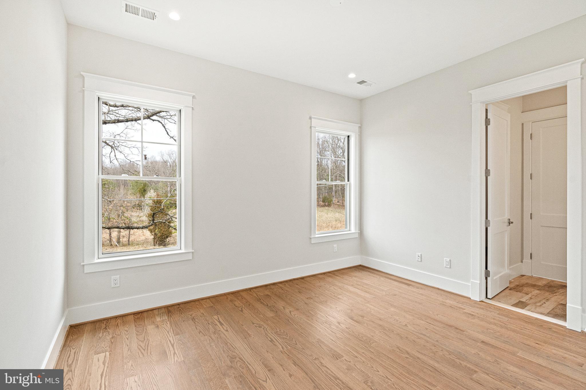 14801 Compton Road Centreville, VA 20121 - Photo 46 of 70 Bedroom 4