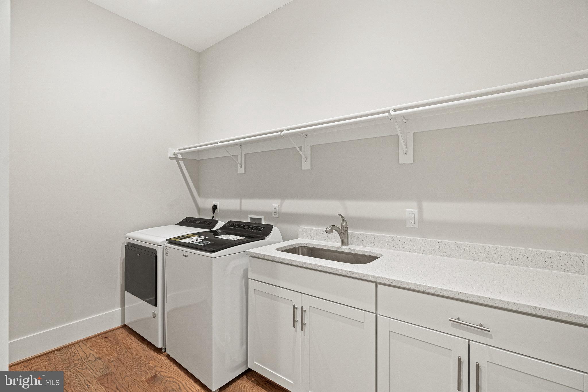 14801 Compton Road Centreville, VA 20121 - Photo 49 of 70 Main Level Laundry