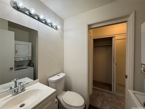 $2,400 | 91-1309 Puamaeole Street, Unit 35T, Ewa Beach, HI 96706