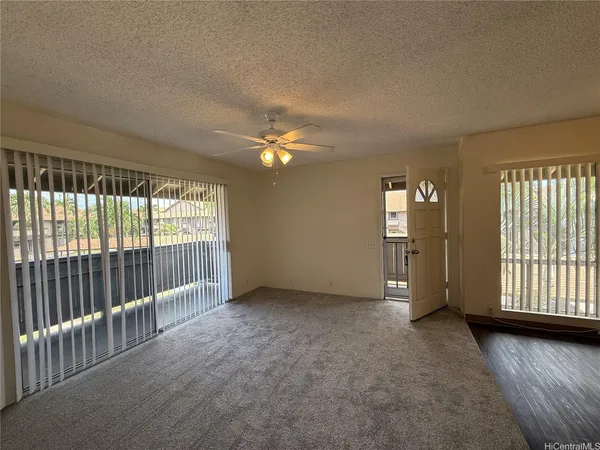 $2,400 | 91-1309 Puamaeole Street, Unit 35T, Ewa Beach, HI 96706