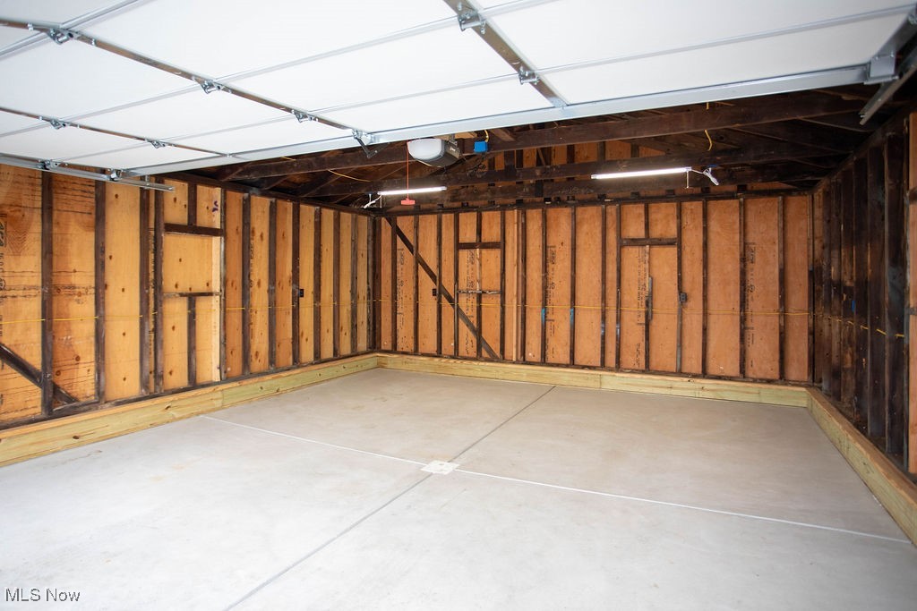1883 Mathews Road Youngstown, OH 44514 - Photo 21 of 28 Gallery Image 21