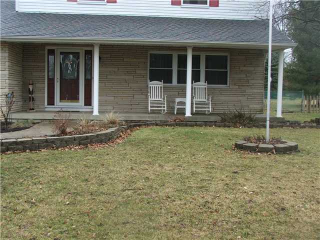 8359 Morse Road Southwest Blacklick, OH 43004 - Photo 4 of 16