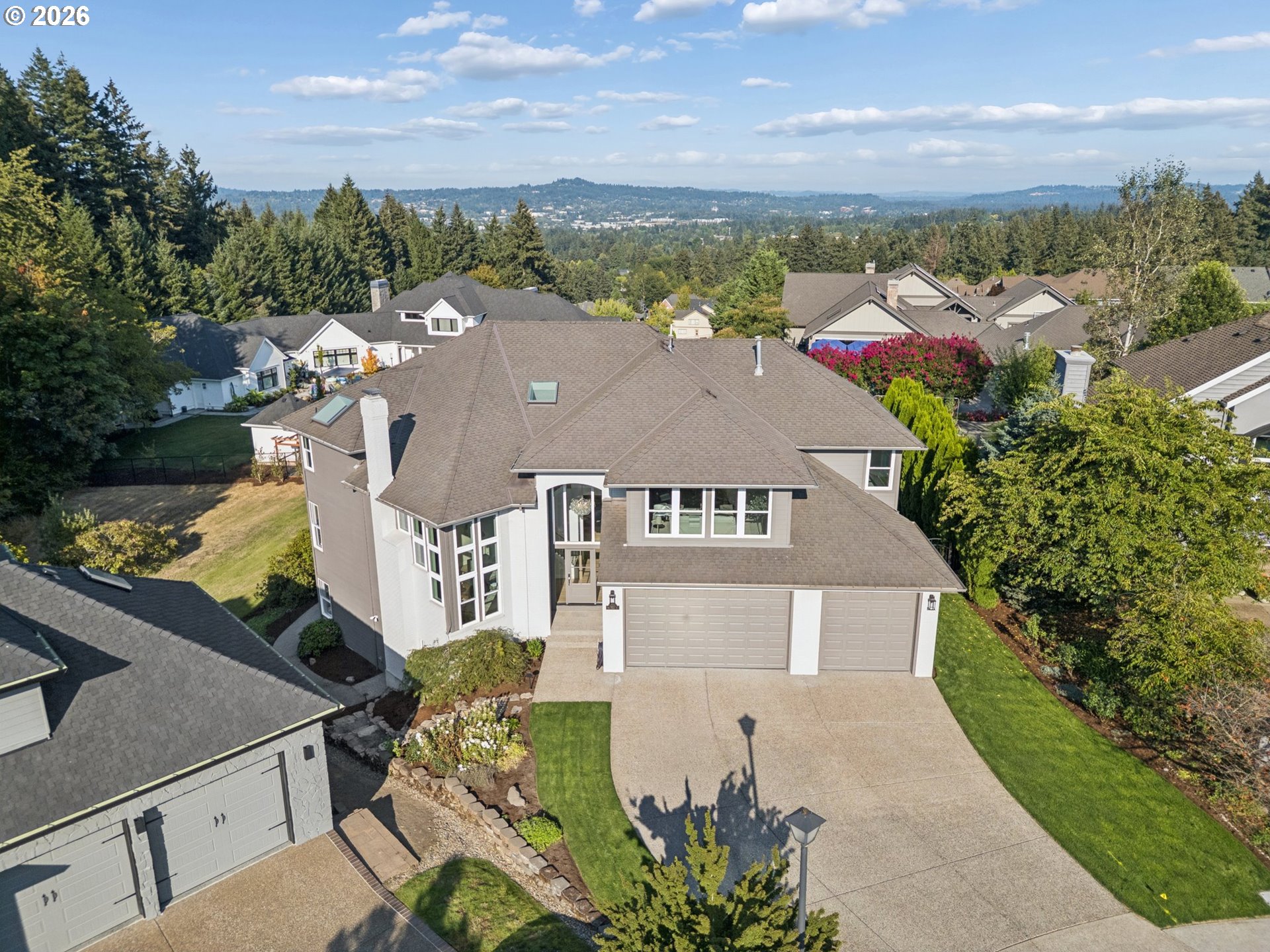 13401 Southwest Mountain Ridge Court Portland, OR 97224 - Photo 1 of 48 Gallery Image 1