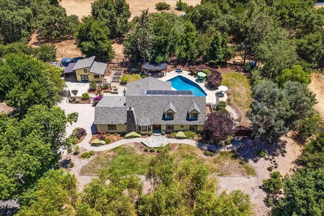 $2,750,000 | 21400 Tierra Grande Court, San Jose, CA 95120
