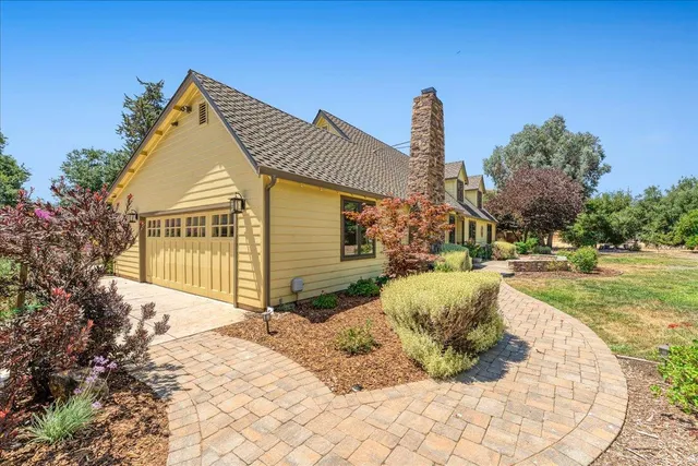 $2,750,000 | 21400 Tierra Grande Court, San Jose, CA 95120