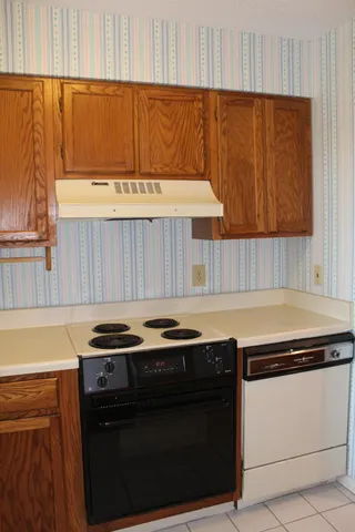 $450,000 | 17 West Mariners Cay Drive, Folly Beach, SC 29439