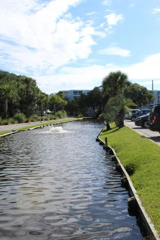 $450,000 | 17 West Mariners Cay Drive, Folly Beach, SC 29439