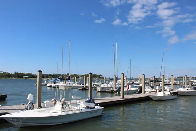 $450,000 | 17 West Mariners Cay Drive, Folly Beach, SC 29439