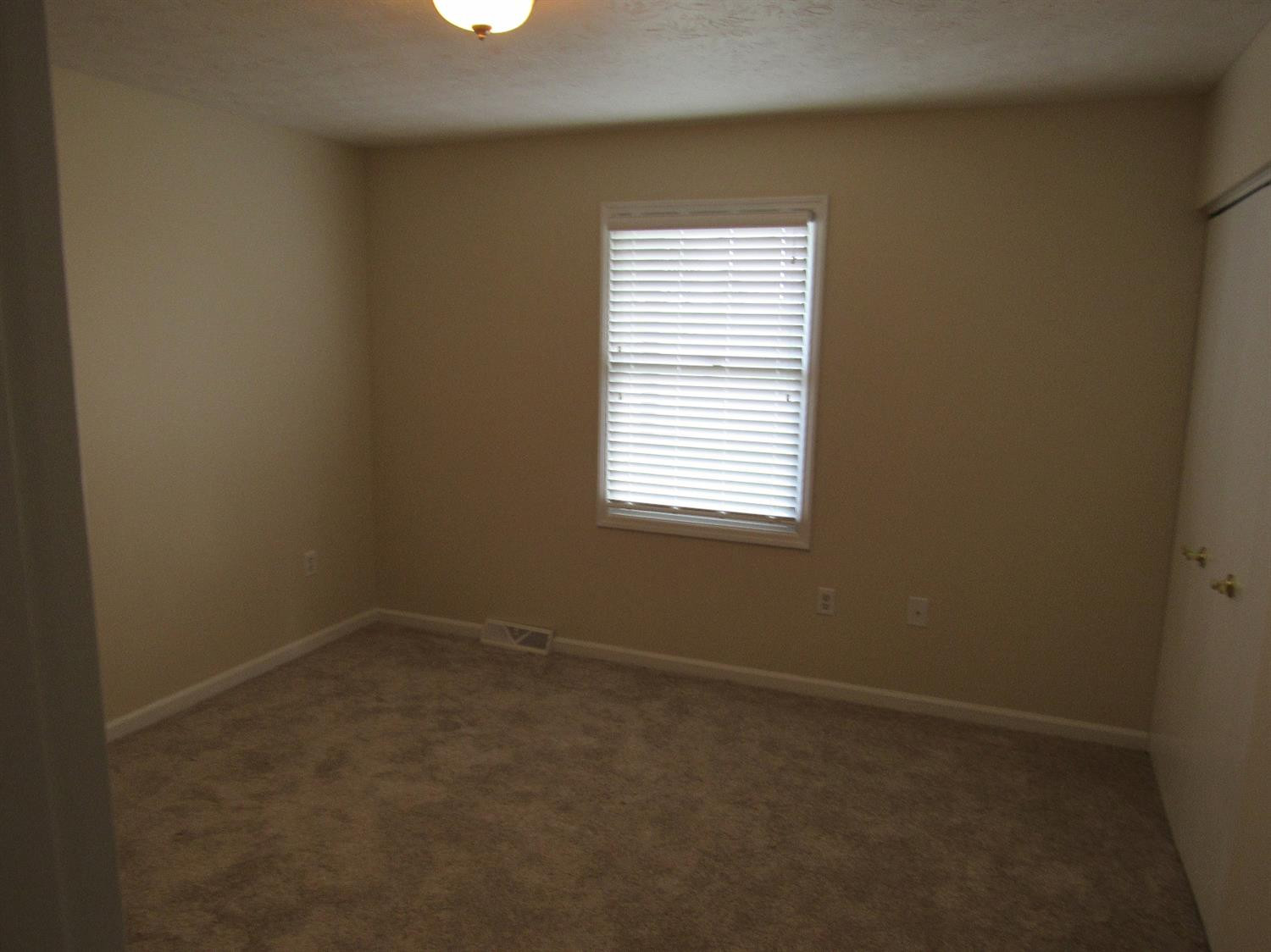 1043 Raintree Drive Richmond, KY 40475 - Photo 11 of 14 Photo 11