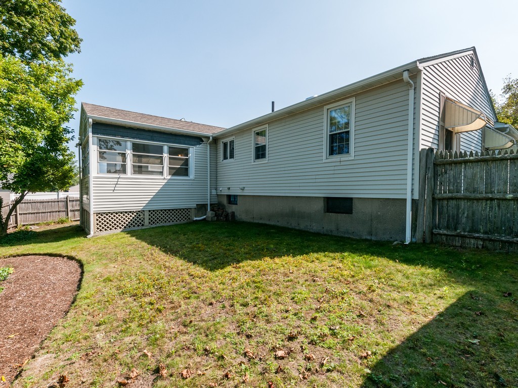 111 Brewster Road Waltham, MA 02451 - Photo 21 of 27