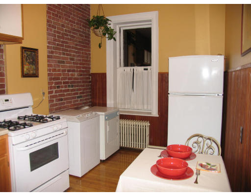17 Garrison Road, Unit 2 Brookline, MA 02445 - Photo 7 of 7