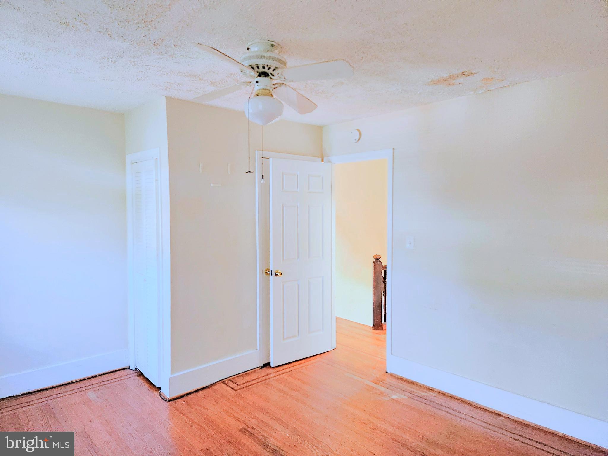 3336 Chesterfield Avenue Baltimore, MD 21213 - Photo 7 of 16 a view of an empty room
