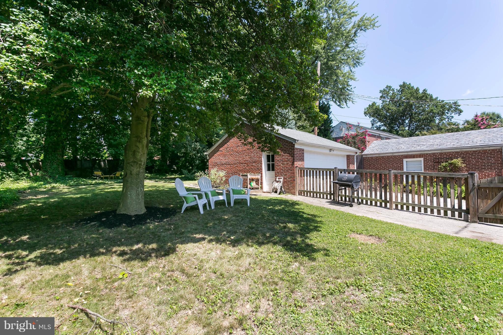 806 Weatherbee Road Towson, MD 21286 - Photo 25 of 30 Exterior (Rear)
