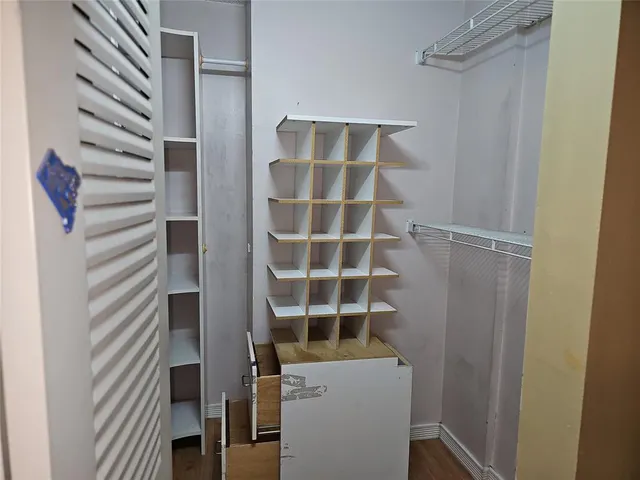 a view of walk in closet