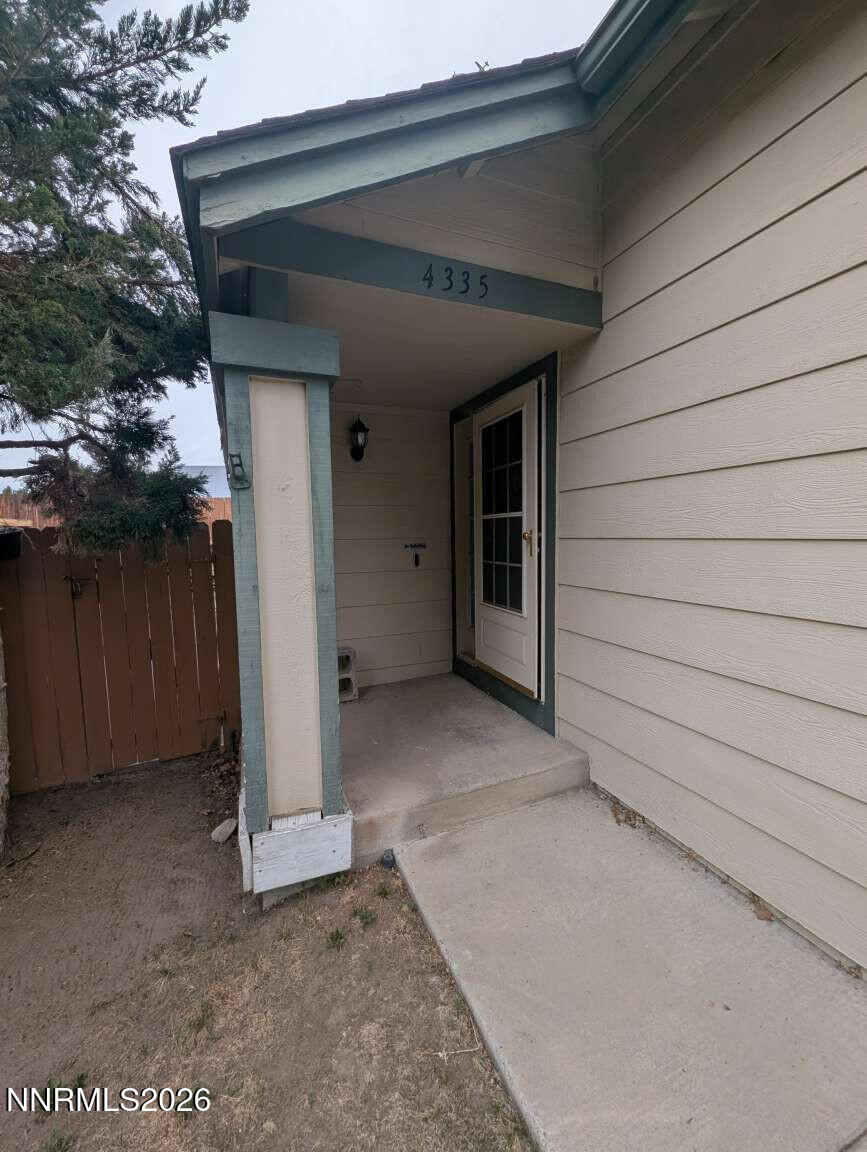 4335 Perro Lane Reno, NV 89502 - Photo 2 of 22 Godfrey.2