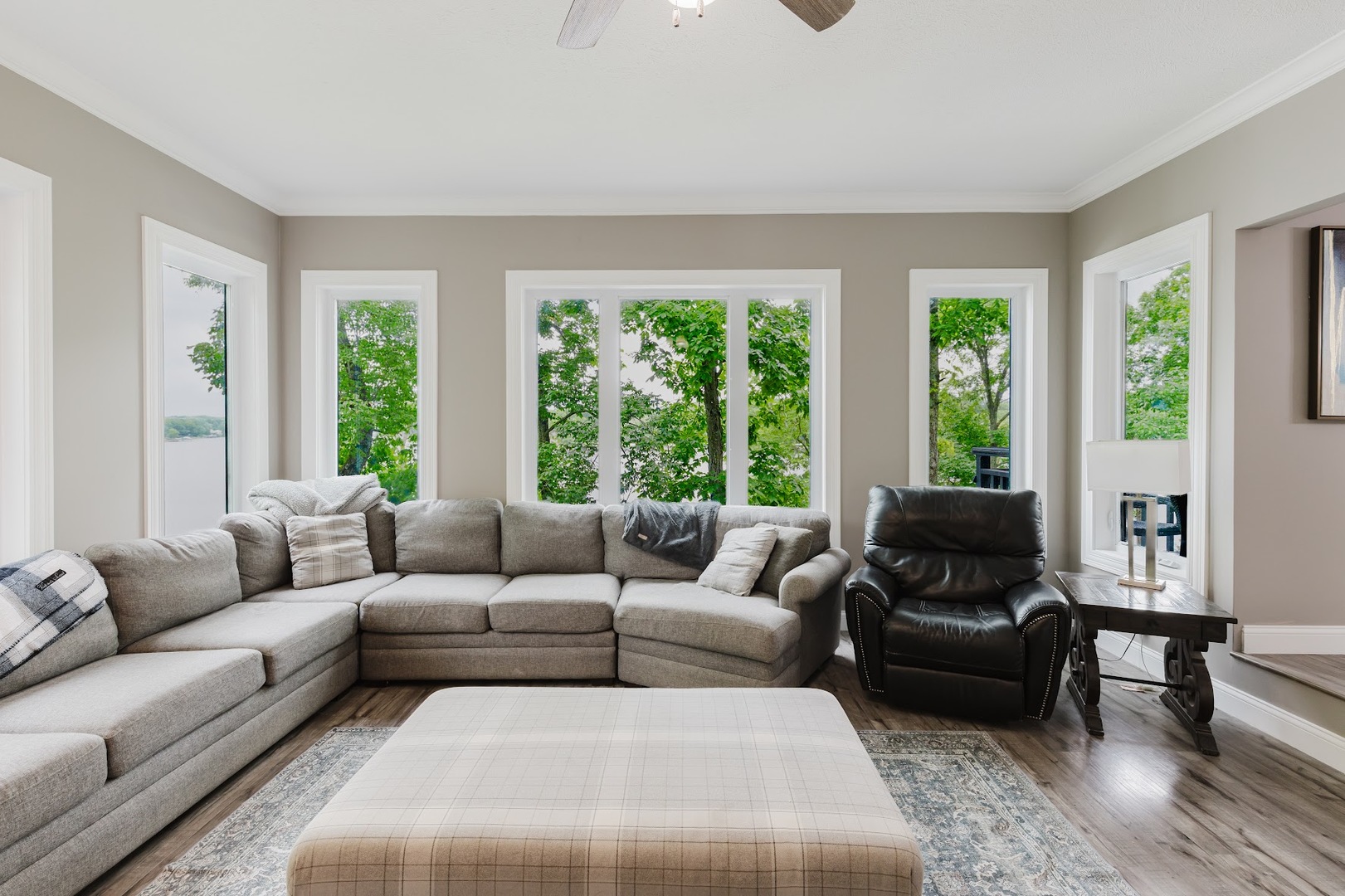 12225 Pebble Point Road Marion, IL 62959 - Photo 16 of 88 a living room with furniture and large windows