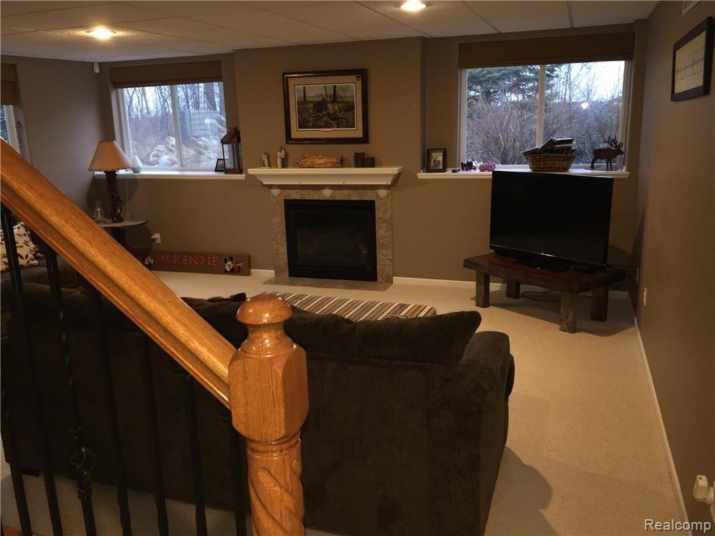 1764 Gray Road Lapeer, MI 48446 - Photo 25 of 35 48345BA2-09DE-4A6C-B1E9-C72E9AF342BB.jpeg