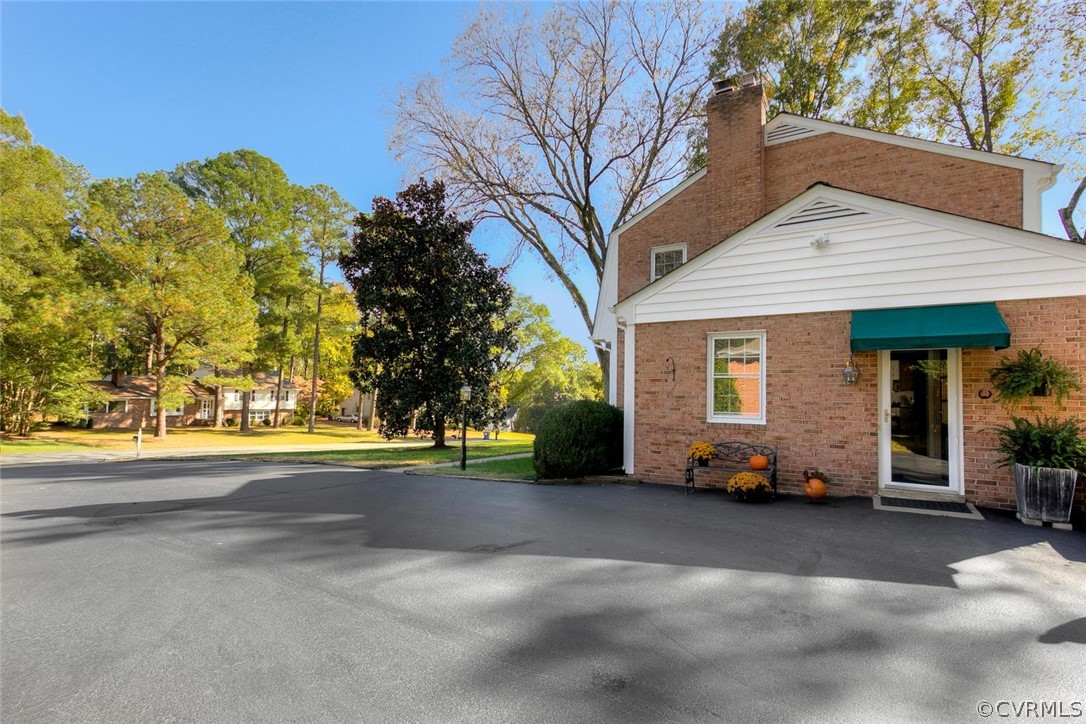 1506 Pump Road Henrico, VA 23238 - Photo 7 of 49 Gallery Image 7