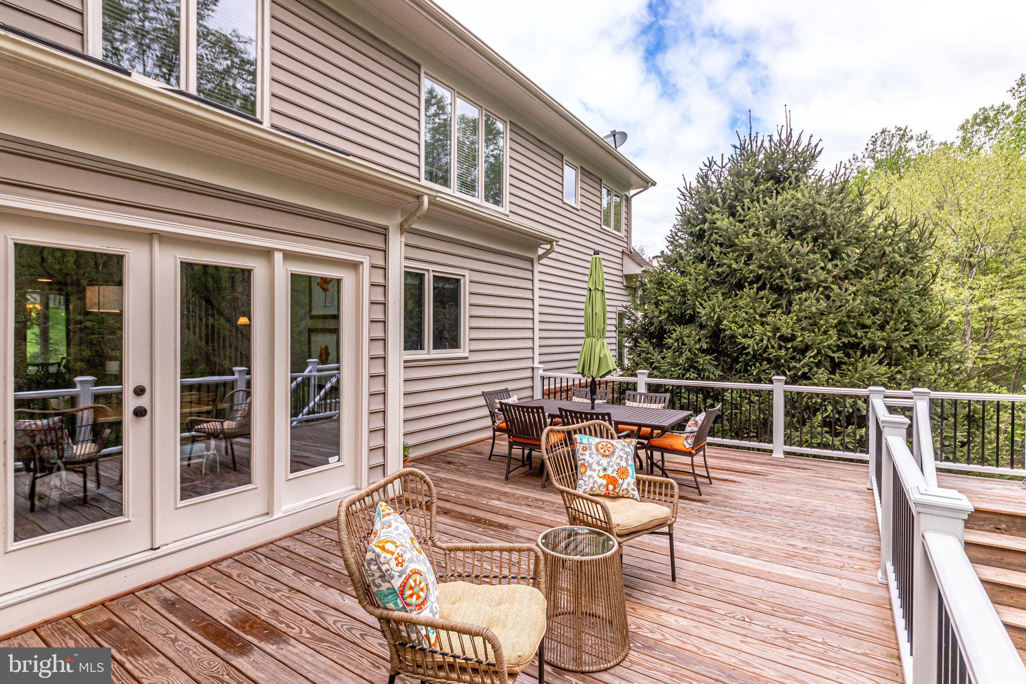 1159 B Fieldview Drive Reston, VA 20194 - Photo 60 of 67 Deck rebuilt 2018 w/ low maintenance Trex rails