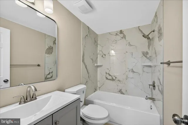 $365,000 | 8357 Georgian Court, Manassas, VA 20110